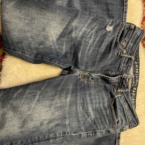 Men’s Slim fit, slightly destroyed American Eagle jeans. Distress shown in pics